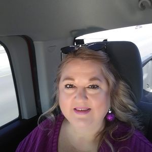 Meet your Posher, Alice